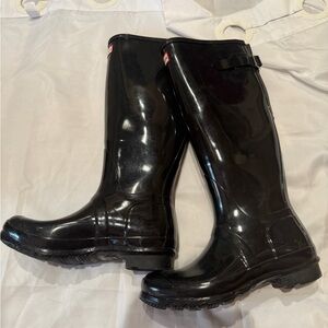Hunter Women's Glossy Black Rain Boots